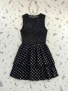 Sunnyshic Đầm ngắn không tay cổ tròn, ôm sát eo, xếp ly đôi, chấm bi đen, dành cho nữ, thích hợp cho mùa xuân/hè, đi làm, phong cách retro, đi học, tốt nghiệp, nghỉ mát, hẹn hò, thanh lịch, lãng mạn, dễ thương, mặc hàng ngày, tối giản, đa năng. - màu đen - Xem 3