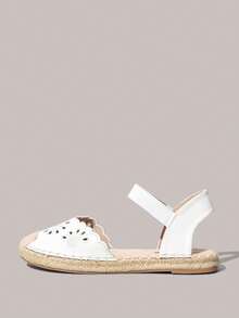 Styleloop Women's Bohemian Style Casual Drawstring Flat Sandals - White - View 3