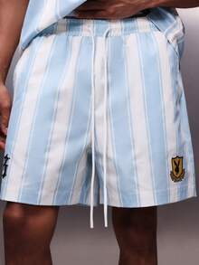 PLAYBOY X SUMWON 男士条纹夏季足球短裤，饰有品牌标志，弹性腰带，休闲百慕大风格运动服 - 藍色 - 查看 5
