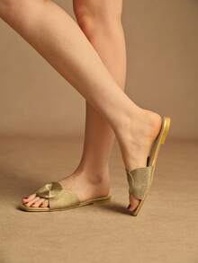 Rosivie Women's Fashion New Embroidered Slip-On Flat-Bottomed Square Toe Sandals - Gold - View 5