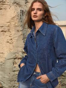 MOTF PREMIUM 刺绣深色水洗牛仔基础款衬衫，春夏款 - 深色水洗藍 - 查看 4