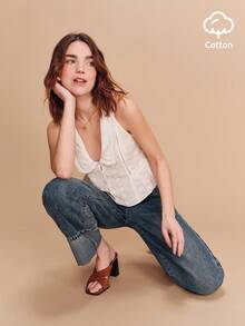 lacRébo Blusa sin mangas con pliegues y bordado floral, adecuada para citas y salidas - Blanco - Ver 1