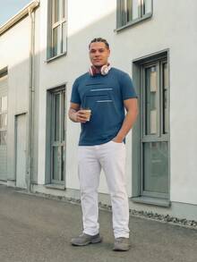 Manfinity EZcore Camiseta Masculina Casual de Manga Curta com Gola Redonda e Estampa de Letra, Plus Size, Verão - Azul - Visão 2