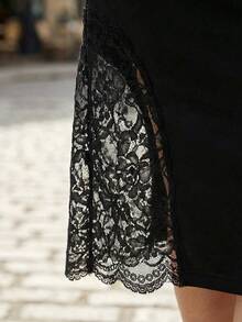 ELLERISSA Curve Elegant Contrast Lace Hip Detail Pencil Skirt For Women, Black High Waist Lace Trim Bodycon Midi Skirt, Work Formal Skirt, Plus Size Bottoms For Women, Office Outfits, Wedding Guest Skirts, Lace Pencil Skirt, Professional Wear, Casual Daily Wear, Vacation Outfits, Lace Midi Skirt - Black - View 6