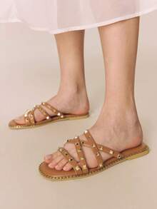 Styleloop Pantuflas planas sin cordones, nuevos zapatos planos de verano versátiles con remaches para mujer, serie casual de playa y resort, adecuados para atuendos de vacaciones, esencial de viaje - Marrón - Ver 2