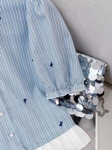 GlowEve 女士蓝白条纹蓝色蝴蝶结数码印花圆领宽松褶裥下摆泡泡袖高端优雅嘉年华/职场/返校/旅行休闲衬衫，夏季短袖上衣 - 藍白色 - 查看 4