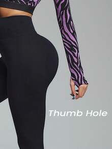 Innovista Innovista Damen lässig Sport bedrucktes Langarm-Top & Leggings Set nahtloses Set Schwarz 2 Stücke nahtloses Langarm Crop Top & Hohe Taille Leggings, lila Zebra Jacquard Strick, Reißverschluss vorne, abnehmbare Polster, formende Kompression für Gym Training Yoga Pilates | Gymtok / Athleisure / Clean Fit Zebra Workout Set Gym Leggings Set Damen Gym Outfits Tier Muster Workout Leggings Sexy Gym Sets Damen Aktivbekleidung Zwei Teile für Damen Leggings für Damen Zwei Teile Damen Workout Sets Workout Kleidung für Damen - Violett - Übersicht 3