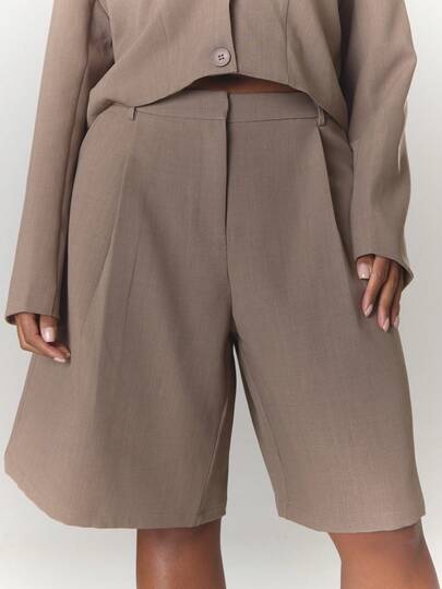 MUSERA 加大码长款修身短裤，适合日常商务休闲工作装，秋冬季穿着。