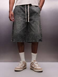 PLAYBOY X SUMWON Pantalones cortos de verano casuales para hombres de pierna ancha, longitud hasta la rodilla, con lavado vintage, de mezclilla, con cordón en la cintura - Negro - Ver 4