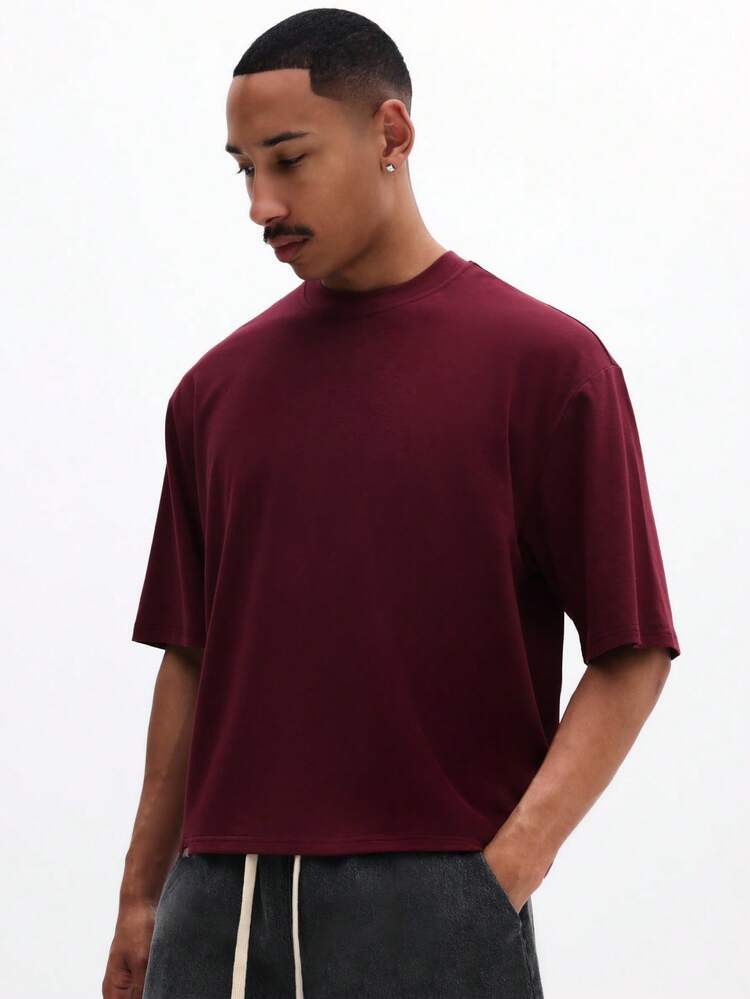 Męska koszulka z nadrukiem Star Graphic, okrągły dekolt, krótki rękaw, swobodny, miejski t-shirt z bawełny, regularny krój, bordowy, bordowy, jesienno-zimowy