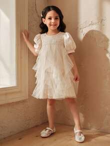 SHEIN 女童纯色圆领泡泡袖A字网纱连衣裙，适合日常外出、居家休闲、参加派对和晚宴；刺绣爱心亮片泡泡袖纯色浅杏色公主裙；香槟色童装；象牙色童装；象牙色女童连衣裙；奶油色女童连衣裙；女童泡泡袖连衣裙；象牙色女童连衣裙 - 杏色 - 查看 7