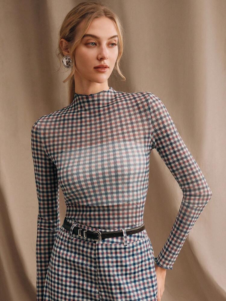 Anewsta Essential Women's Fashionable Retro Brown Plaid Slim Fit Lightweight Long Sleeve Summer Tops