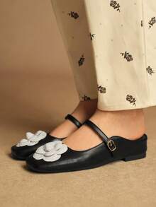 Rosivie 3D Floral Decor Square Toe Comfortable Casual Flat Shoes, Suitable For Daily Commute - Black and White - View 6