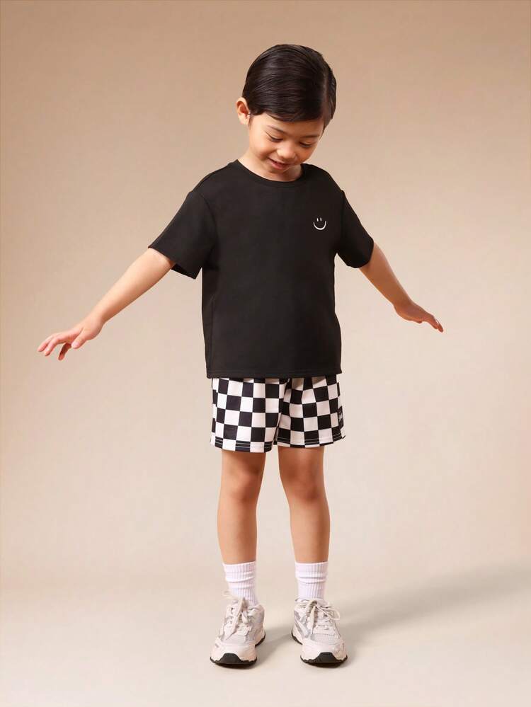 T-Shirt With Checkered Shorts Set