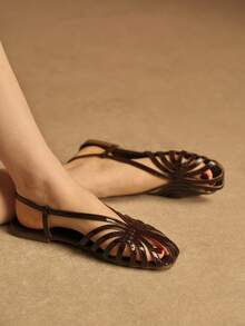 Rosivie Sandal nữ đế bằng mũi vuông màu vàng ánh kim bằng chất liệu PU, kiểu dáng thường ngày, thời trang và thoải mái, phù hợp cho cả đi biển và đi chơi. - Nâu đậm - Xem 5