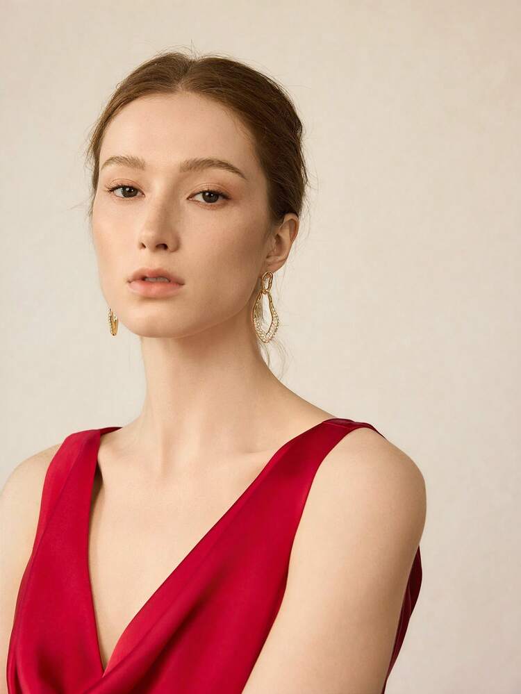 RHINESTONE HOLLOW OUT EARRINGS