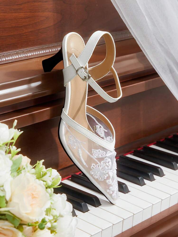 CUCCOO HITCHD Women Shoes Pointed Rhinestones Thin Heel High Heel Medium Heel Elegant Casual Simple Wedding Comfortable Portable Foot Set Workplace Commuter Elegant Fashion Women's High Heel Shoes High Heel Dating Elegant Wear Workplace Wear Formal Settings Wedding Shoes Spring Shoes Bride Shoes