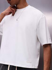PLAYBOY X SUMWON Men Boxy Fit Crew Neck Short Sleeve Graphic Tee With Heat Wave Holiday Print White T-Shirt - White - View 4