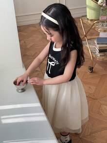 DAZY Young Girl Letter & Bow Print Mesh Hem Sleeveless Dress - Black and White - View 6