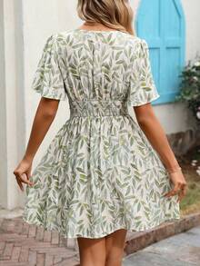 SHEIN LUNE 女士夏季绿色叶子印花褶皱荷叶边短袖收腰连衣裙 - 綠色 - 查看 8
