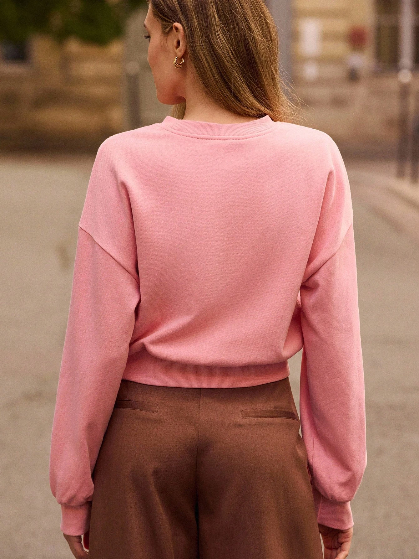 Moletom Oversized Rosa com Bordado de Letra, Outono e Inverno Francês