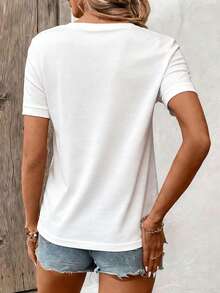 SHEIN 女士纯色V领短袖休闲百搭T恤 - 白色 - 查看 2