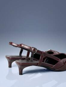 CUCCOO GRLICON Giày cao gót mũi nhọn quai chéo màu đỏ tía thời trang bằng da bóng, kiểu dáng thập niên 2000, phù hợp với phong cách Y2K, thích hợp cho mùa xuân/hè và mùa nghỉ lễ. - màu nâu - Xem 4