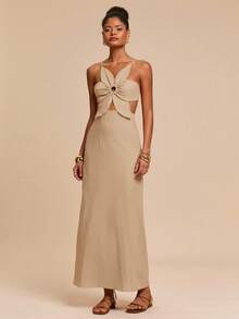 Travachic 度假休闲花瓣露背吊带连衣裙，立体花朵，度假风，女士度假装扮，女士度假套装，海滩度假装扮，女士夏季套装，女士夏季连衣裙，女士连衣裙，夏季连衣裙 - 卡其色 - 查看 3