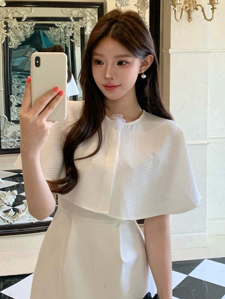 Spring & Summer Textured Plaid White Cropped Top, Fashion Pearl Embellished Shrug, Elegant For Valentine's Day, Wedding, Party, Formal Occasion, Commute