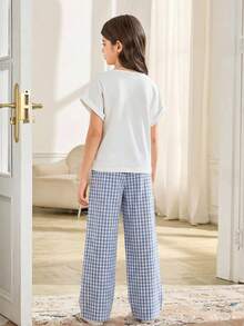 SHEIN 两件套少女休闲人像印花蝴蝶结装饰宽松T恤和格子阔腿裤套装 - 藍色 - 查看 13