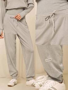 GLOWMODE X Reem Modest CloudKnit Weekend Stroll Soft Stretchy Lightweight Adjustable Drawstring Waist Pockets Relaxed Fit Joggers Daily Casual Street Wear - Grey - View 7