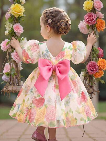 SHEIN 2026新款女童印花连衣裙，时尚高端优雅花瓣袖公主裙