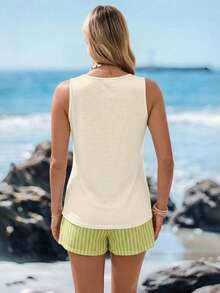 Sylviya Bộ 2 món gồm áo hai dây cổ tròn và quần short nữ, thích hợp cho mùa hè. - Nhiều màu - Xem 4