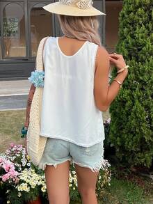 Serisse 女士深V领打结设计向日葵刺绣休闲百搭日常衬衫 - 白色 - 查看 3