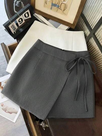 Franclia Women's Solid Color Knotted Design Versatile Casual Skorts