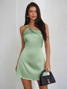 Aloruh 女士纯色褶裥露肩迷你连衣裙，时尚简约，适合约会和派对 - 綠色 - 查看 4