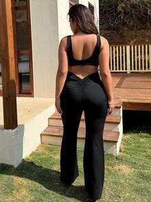 SHEIN EZwear Plus Size Solid Color Hollow Out Flared Casual Jumpsuit, Spring/Summer,High-Elasticity, Versatile, Slim-Fitting Jumpsuit Bodycon Jumpsuit - Black - View 5