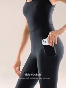 GLOWMODE Áo liền thân FeatherFit™-Air 24" mang lại cảm giác thoải mái, mềm mại như bơ, co giãn, thấm hút mồ hôi, có mút ngực tháo rời, túi bên hông, lưng hở, thích hợp cho yoga, pilates, tập gym, studio và mặc hàng ngày. - màu đen - Xem 6