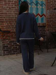 Andrea Bello 2件套女士撞色针织毛衣和裤子套装 - 藏蓝色 - 查看 2