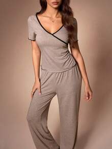 Lazeform Women's Casual Comfortable Knit Contrast Color Cross V-Neck Fitted Short Sleeve Top And Pants Homewear Set - Mocha Brown - View 5