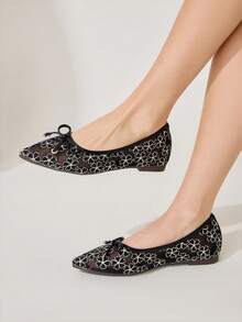 CUCCOO CHICEST Zapatos de ballet con punta puntiaguda, malla transpirable y lazo. Zapatos elegantes y versátiles de color negro con diseño slip-on para dama. - Negro - Ver 8