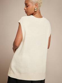 Vixey V领纽扣短袖毛衣背心 - 白色 - 查看 4