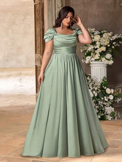 Aureia Đầm maxi dáng ôm sang trọng, tối giản, màu xanh lá cây, hở vai, xếp ly eo, chất liệu satin cao cấp, phù hợp cho đám cưới, tiệc tùng, sự kiện trang trọng, hoặc làm phù dâu.