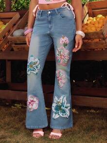 ROMWE Island Girl Tropical Beaded Embroidery Low Waist Skinny Flare Jeans - Light Wash - View 4