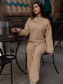 Andrea Bello Women's Solid Color Drop Shoulder Long Sleeve Sweater And Knitted Pants Casual 2 Pieces Set, Autumn/Winter - Khaki - View 5