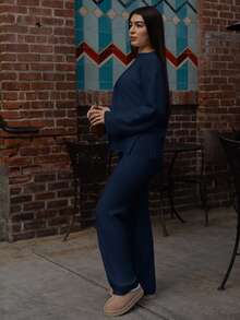 Andrea Bello 2 件套女式纯色立领长袖套头衫和裤子休闲毛衣套装 - 藏蓝色 - 查看 3