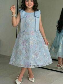 SHEIN Tween女孩編織純色3D花卉網紗休閒洋裝，幻彩Tween女孩洋裝，Tween女孩3D花卉網紗洋裝，馬卡龍色系Tween女孩洋裝，優雅洋裝，Tween女孩 - 藍色 - 查看 2