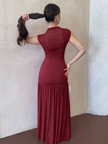 Andrea Bello Fashionable New Solid Red Mock Neck Sleeveless Sexy Hollow-Out Mesh Patchwork Pleated A-Line Dress, Suitable For Graduation Party, Holiday Events, Date - Burgundy - View 2