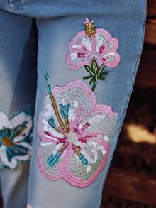ROMWE Island Girl Tropical Beaded Embroidery Low Waist Skinny Flare Jeans - Light Wash - View 7