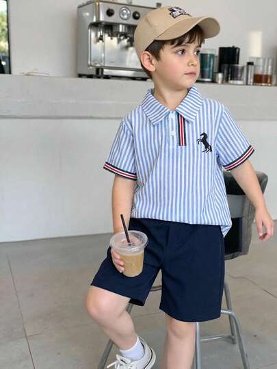 2pcs/Set Boys' Summer Outfit, Top: White & Blue Striped Short Sleeve Polo Shirt With Black Buttons & Prints, Bottom: Solid Color Casual Shorts, Fashionable Summer Holiday Wear